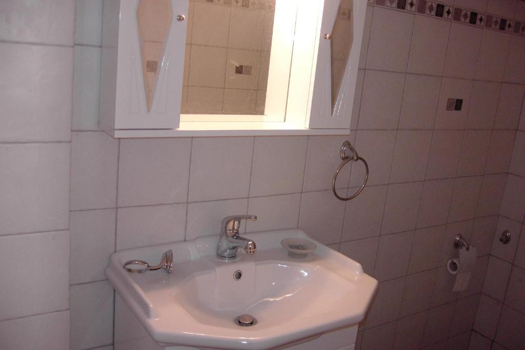 Mandorla Apartments Лардос Номер фото