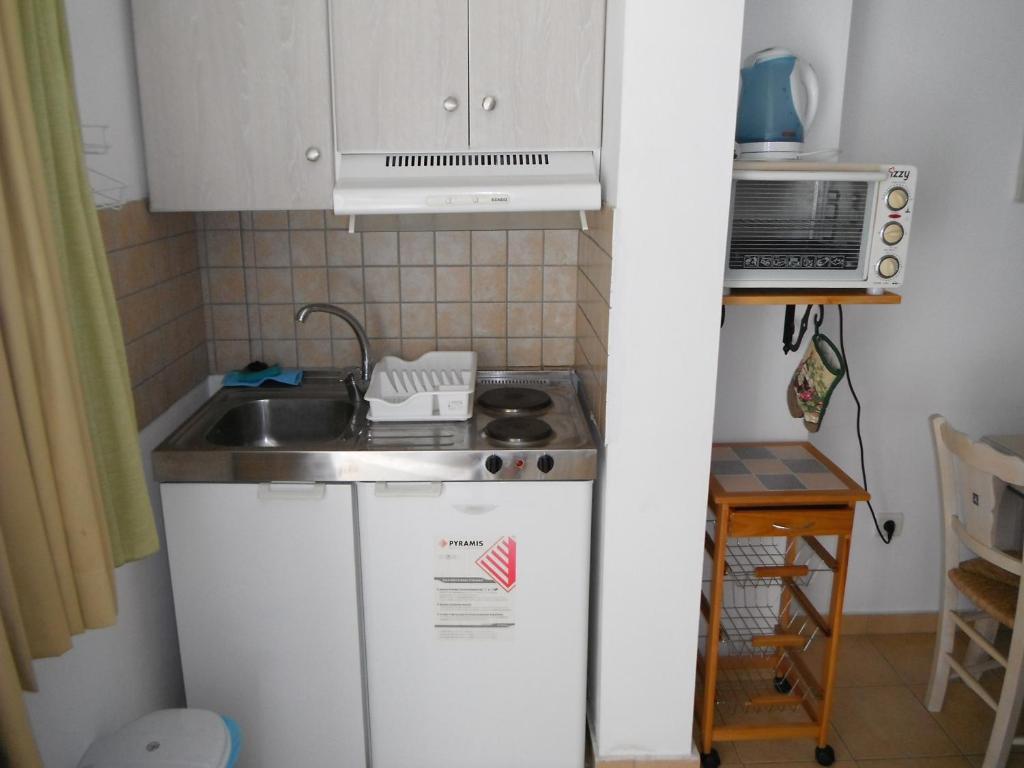 Mandorla Apartments Лардос Номер фото