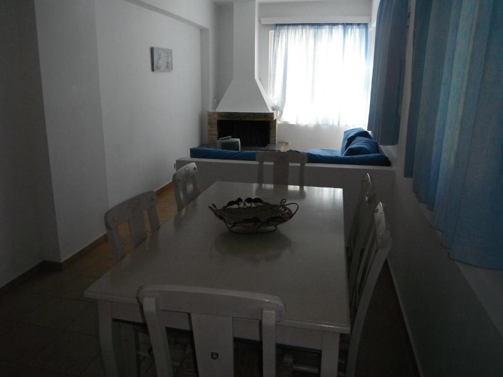 Mandorla Apartments Лардос Номер фото